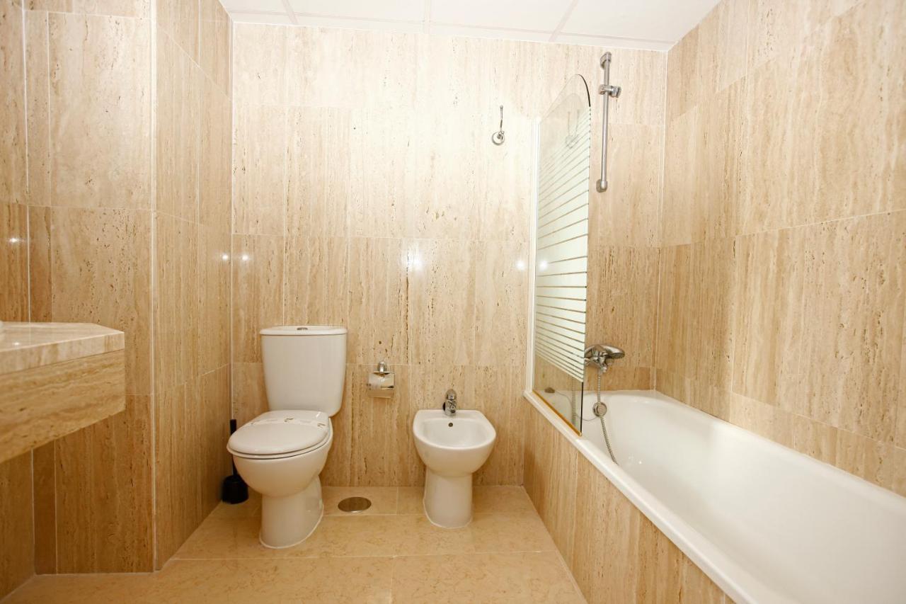 Ref 1 Spacious Sea View Apartment Marbella Ngoại thất bức ảnh
